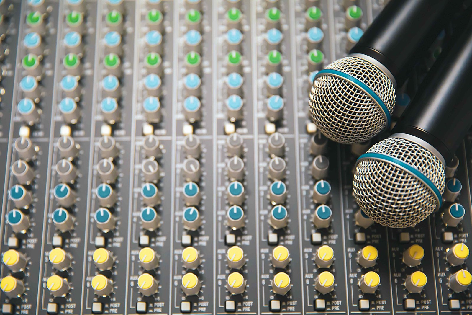 What Is Microphone Gain and How Does It Work? Your Audio Fix